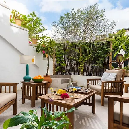 Plaza Espana, Acogedor Con Patio *