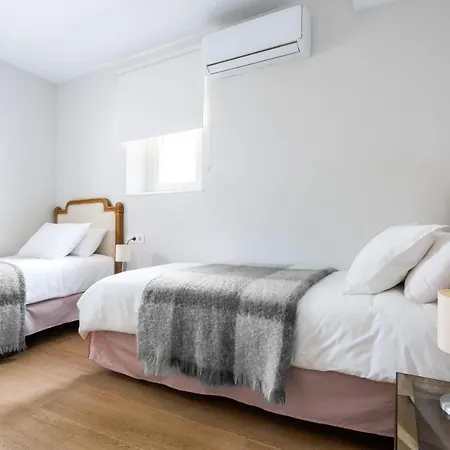 דירה Plaza Espana, Acogedor Con Patio